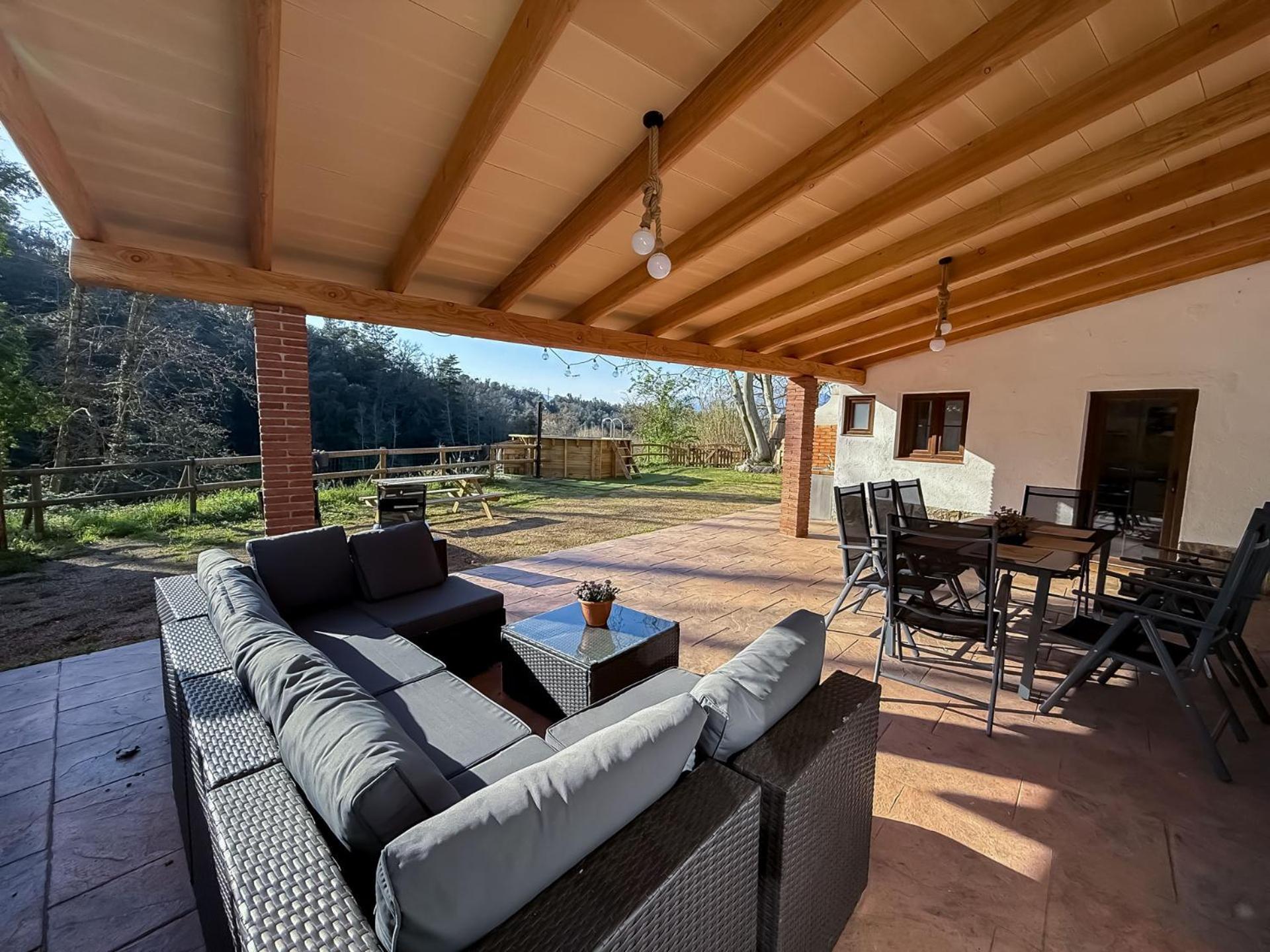 Casa Rural Can Ricos - El Mirador Del Montseny Vallgorguina Luaran gambar