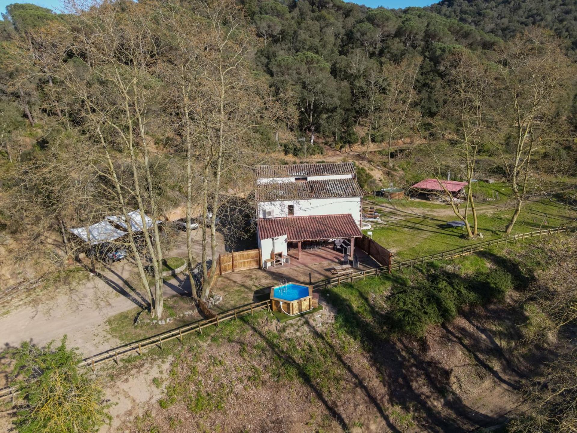 Casa Rural Can Ricos - El Mirador Del Montseny Vallgorguina Luaran gambar